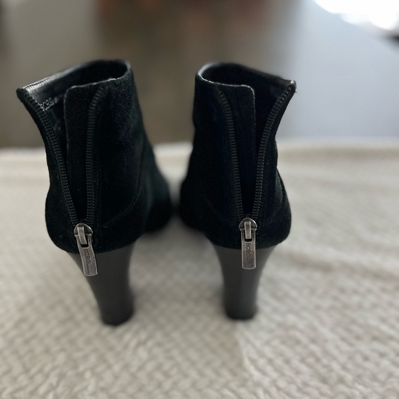 BCBG Booties - Picture 4 of 4
